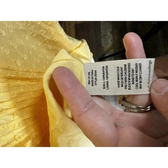 Soft Surroundings Blouse Women’s M Yellow Rayon Seersucker Ruffle Top M - Picture 7 of 7